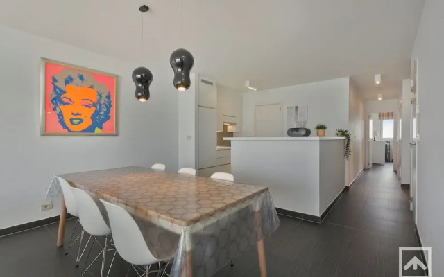 Apartment in Blankenberg With Sea Views