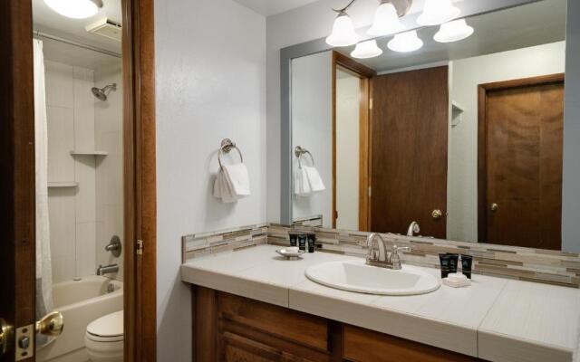 Park Place E103 by Colorado Rocky Mountain Resorts