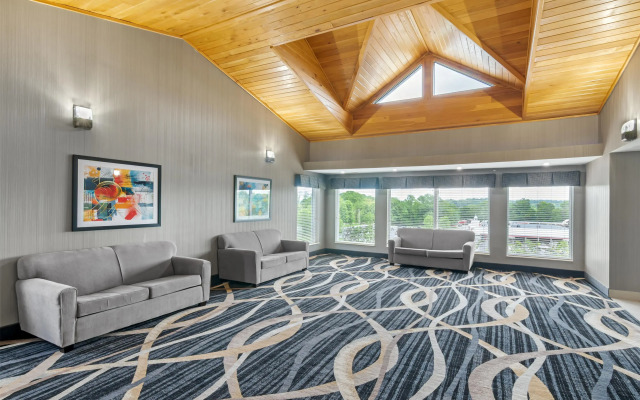 Best Western Plus Washington Hotel