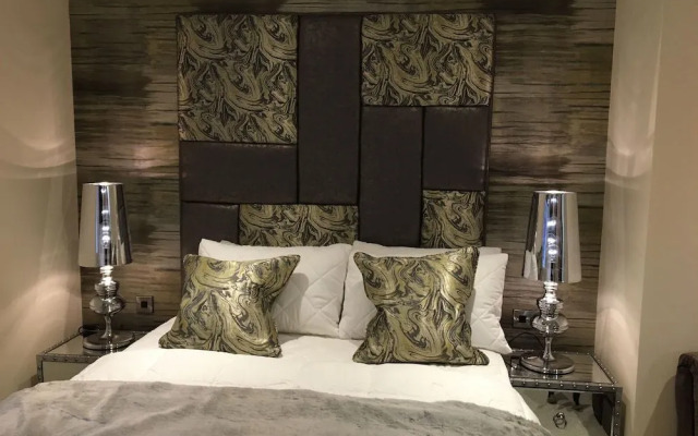 Boutique by Browns