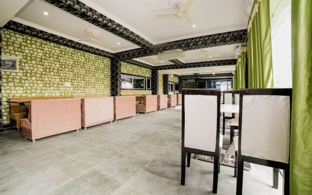 OYO 41923 Prema Kunj Resort