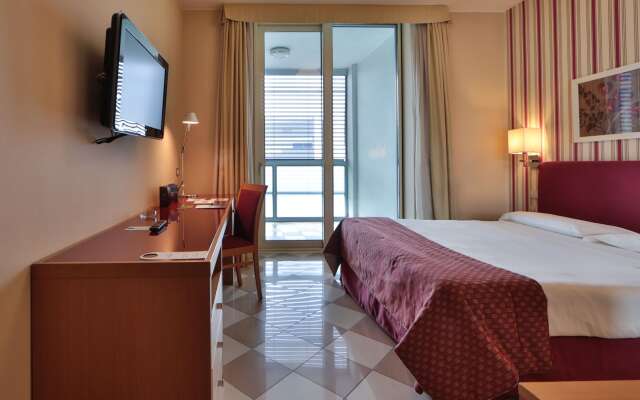 UnaHotels The One Milano Hotel & Residence
