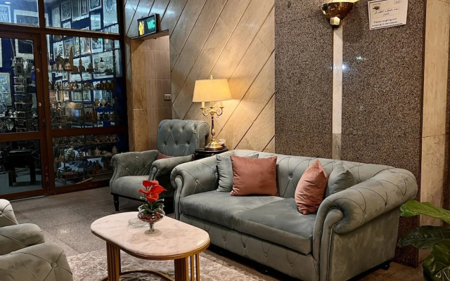 Santana Hotel