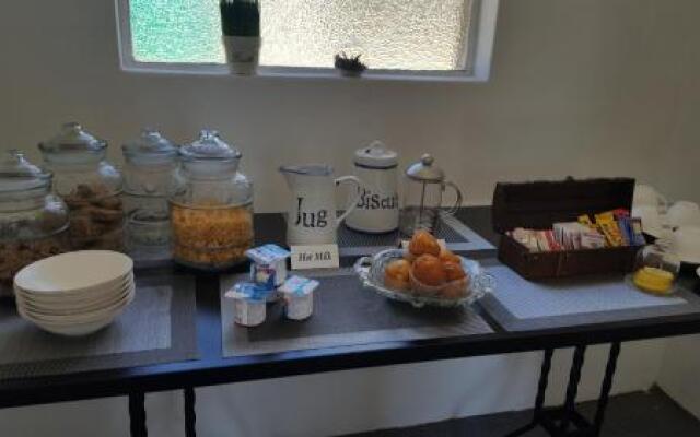 Old Hoek Guest House