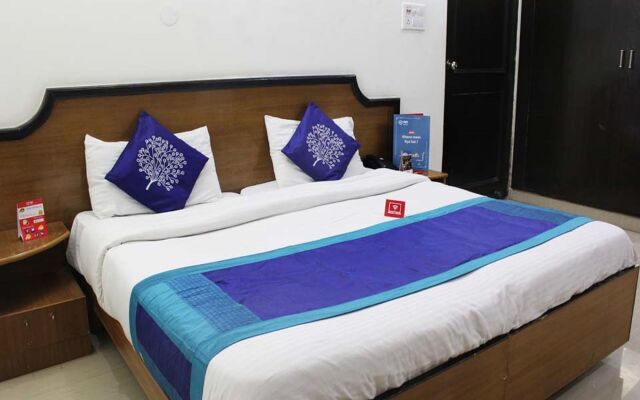 OYO 1811 Hotel Leisure Palace