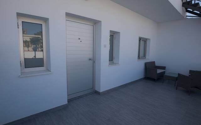 Ayia Napa Center Luxury Suites