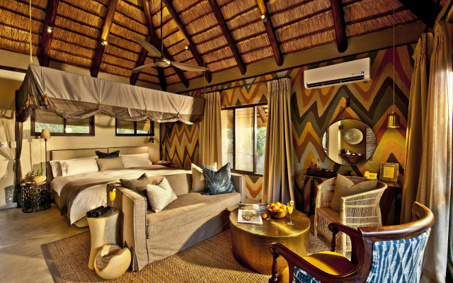 Sabi Sabi Little Bush Camp