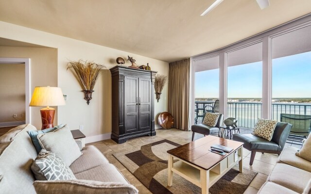 Crd1205 3 Bedroom Condo