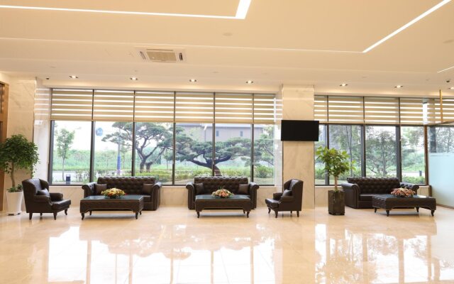 Rest Hotel