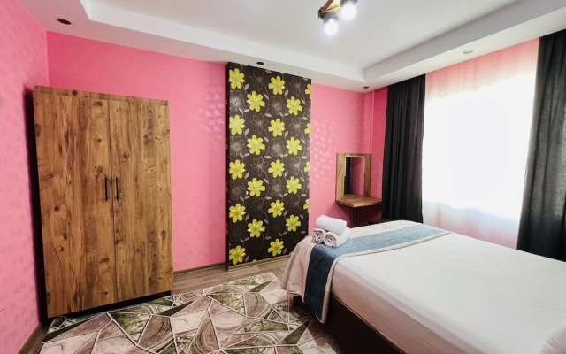 Aria Plus Ev Otel