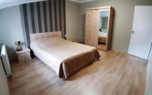 Gogoli Family Hotel