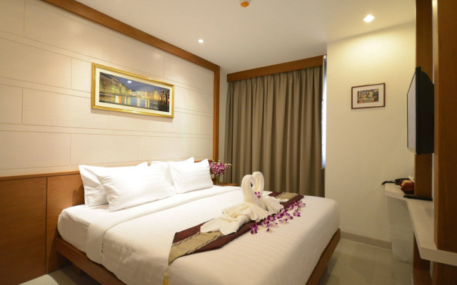 The Patong Center Hotel