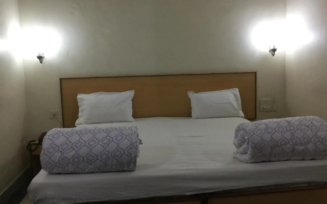 Hotel Mohan Raj Vilas