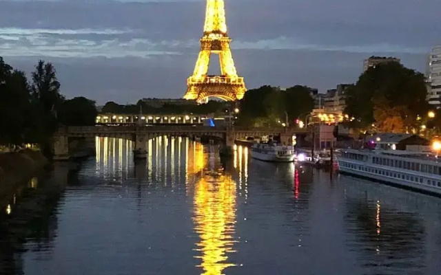 Appartement Paris 15 Tour Eiffel