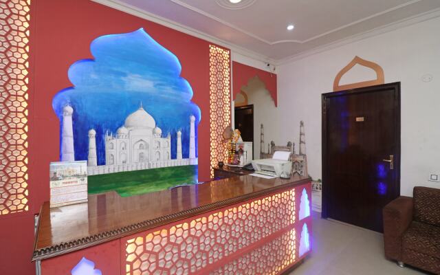 OYO 25115 Hotel Mughal Grand