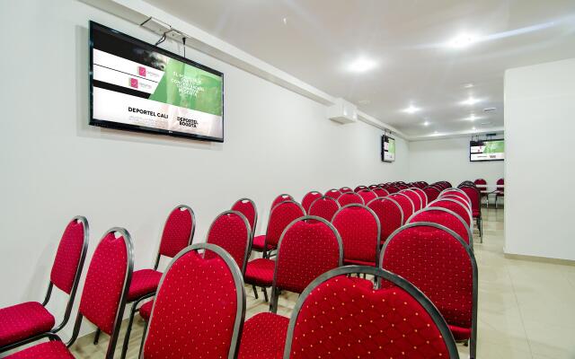 Hotel Parque 63