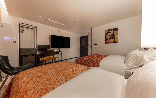 Hotel Gam