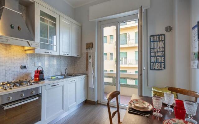 Flat 75M² 2 Bedrooms 1 Bathroom - Genoa