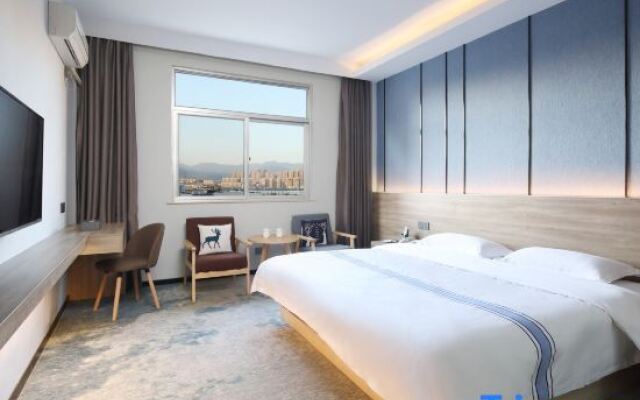 Yuefeng Boutique Hotel (Longyandong Station)