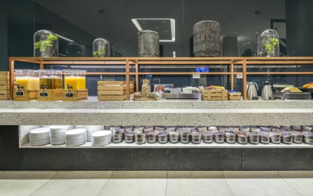 Holiday Inn Express Adelaide City Centre by IHG