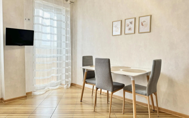 Апартаменты на Эпроновской 20