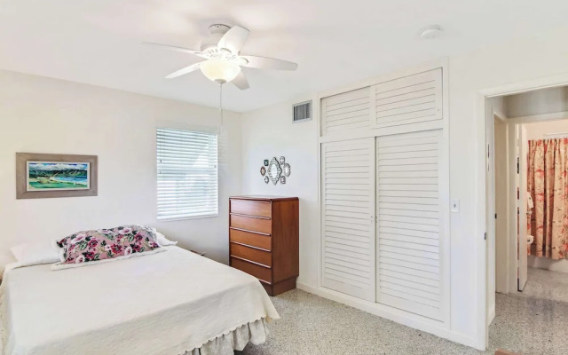 Mango House Immaculate 3 BDR in Boynton Beach!