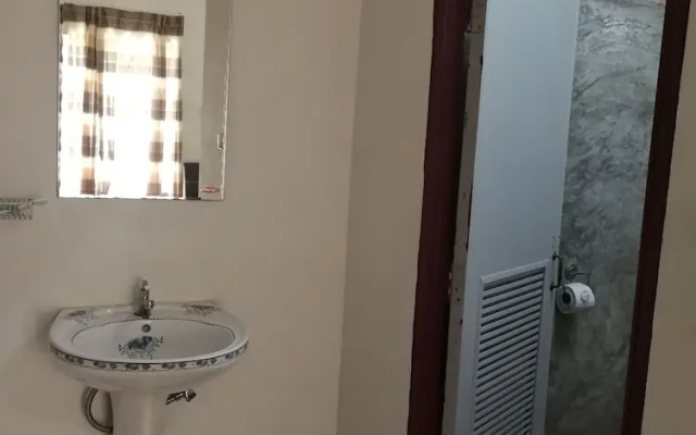 Charoensook Resort