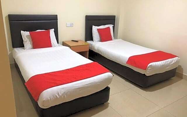 New Hua Kiew Inn By CV