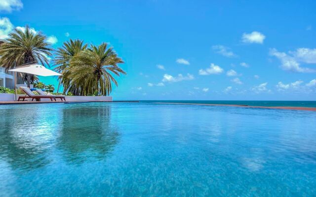 Hodges Bay Resort & Spa, an HQ Luxury Resort & Residences