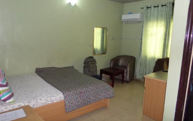 Convergence Hotel