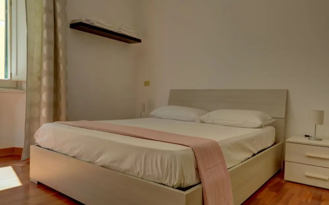 COLOSSEO Apt Mecenate 77 - Home and More