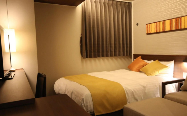 Kita Hotel