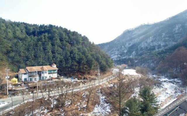 Gapyeong Polaris Pension