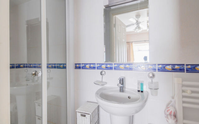 Holiday Home Quay Cottage