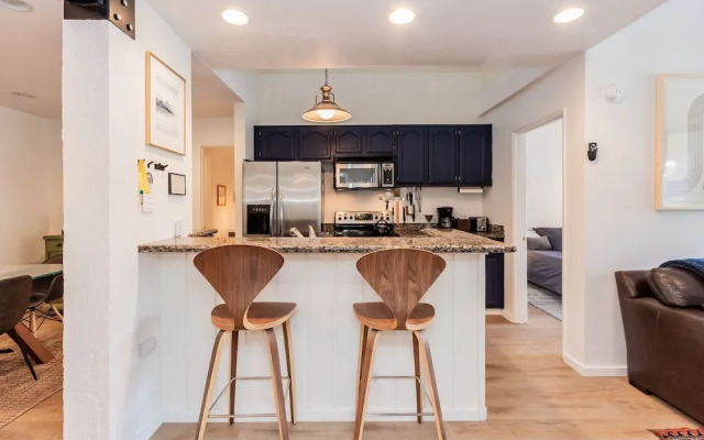 Crestview 49 - Two Bedroom Condo