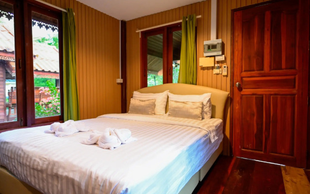 Saphli Villa Beach Resort