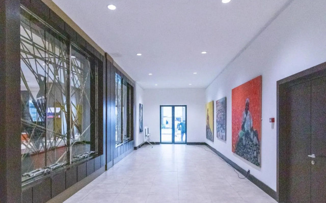 Krystal Palace Douala