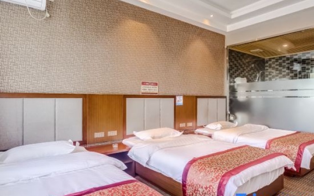 Home Inn Huayi Hotel (Qiqihar Dashang New Mart) – Guest Rooms – Qiqihar