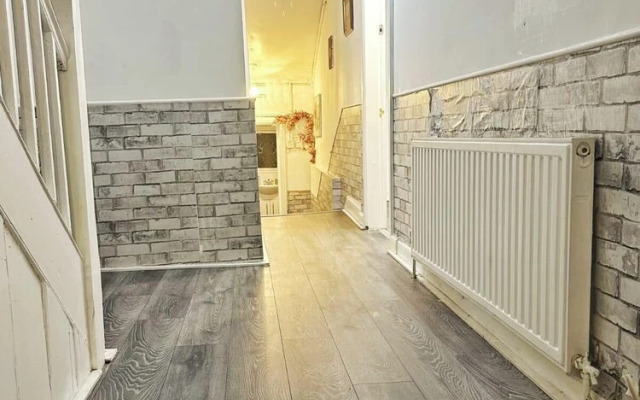 Cosy Liverpool Apartment Upto 8 Guests