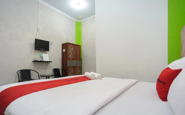 RedDoorz Syariah near RS Advent Bandar Lampung