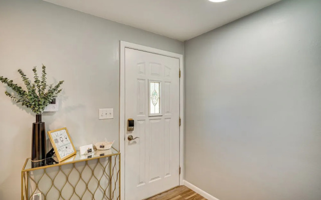 Large Backyard, Walk to Hospital: Sheboygan Abode!