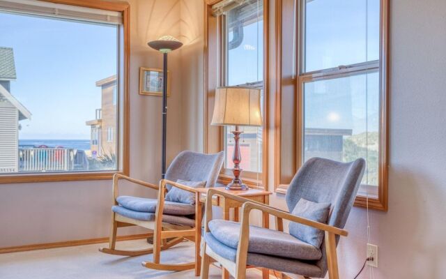 Two Views Vacation Home