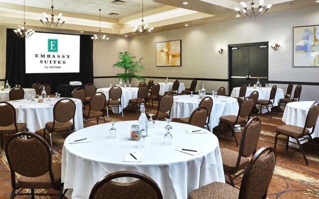 Embassy Suites by Hilton Phoenix Scottsdale