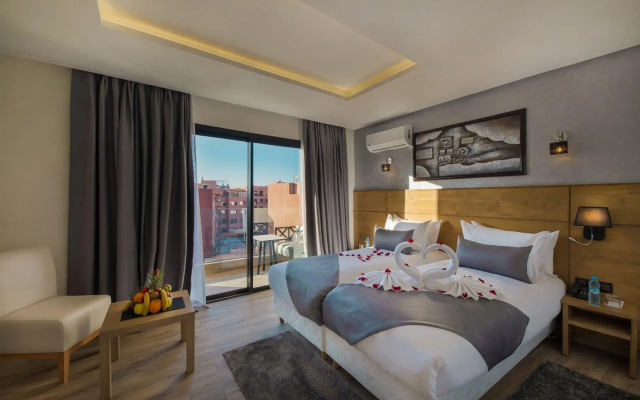 Stars Hotel
