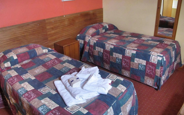 OYO The Southcliff Hotel