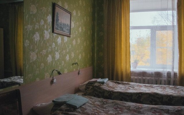 Guest House, Hotel