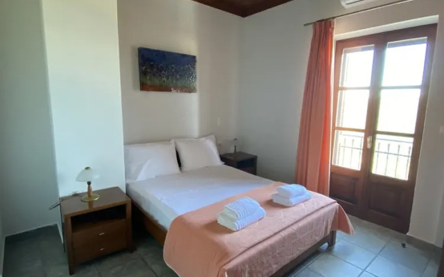 Executive Villa Madouri With Private Pool