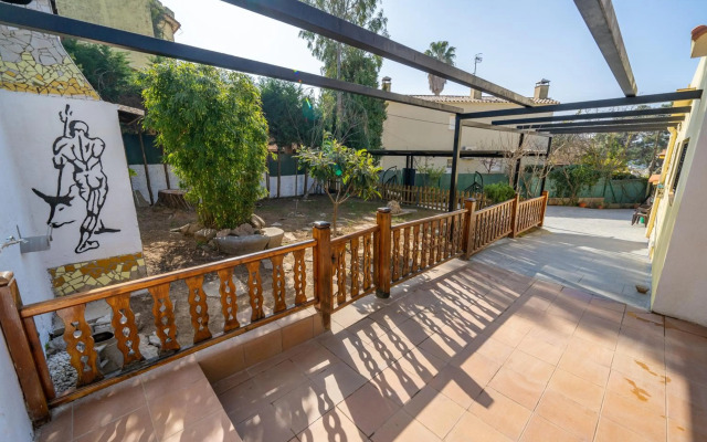 Villa Lux Gallery AC