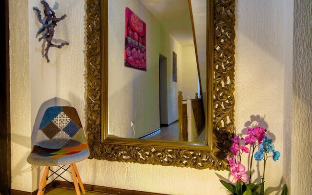Hotel Omir