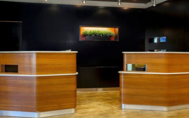 Courtyard Dallas Arlington South